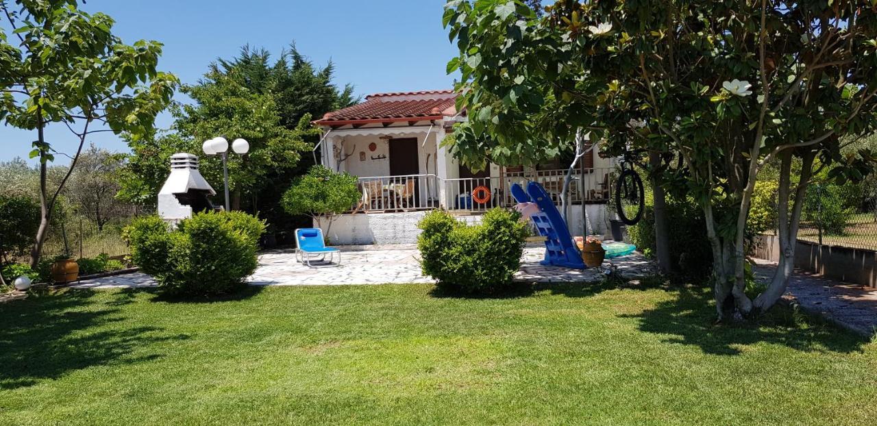 Country House By The Sea !!! Villa Karavomilos  Luaran gambar