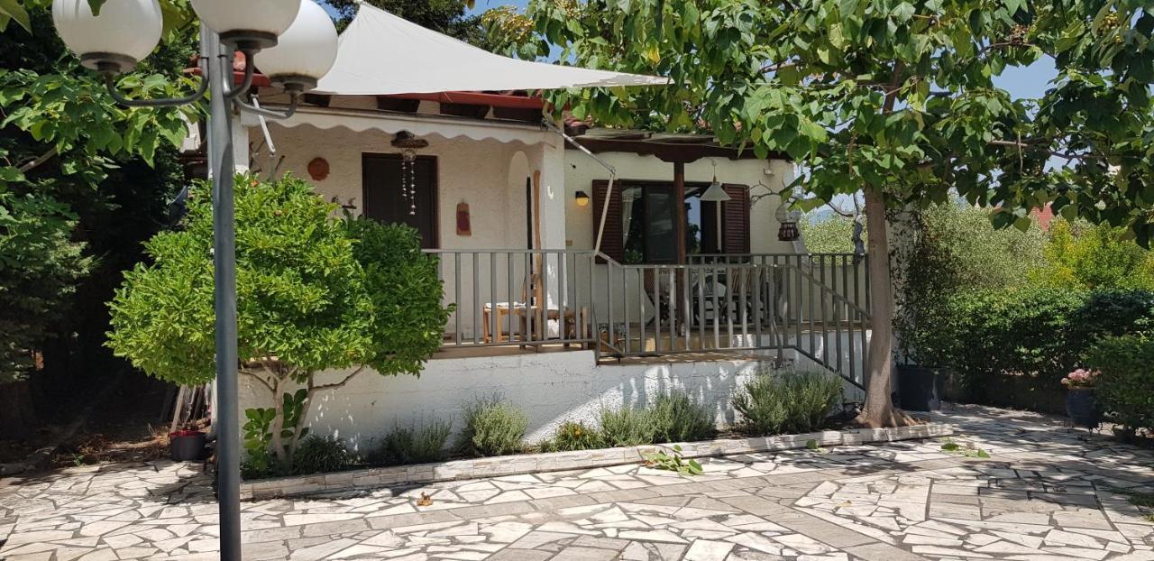 Country House By The Sea !!! Villa Karavomilos  Luaran gambar