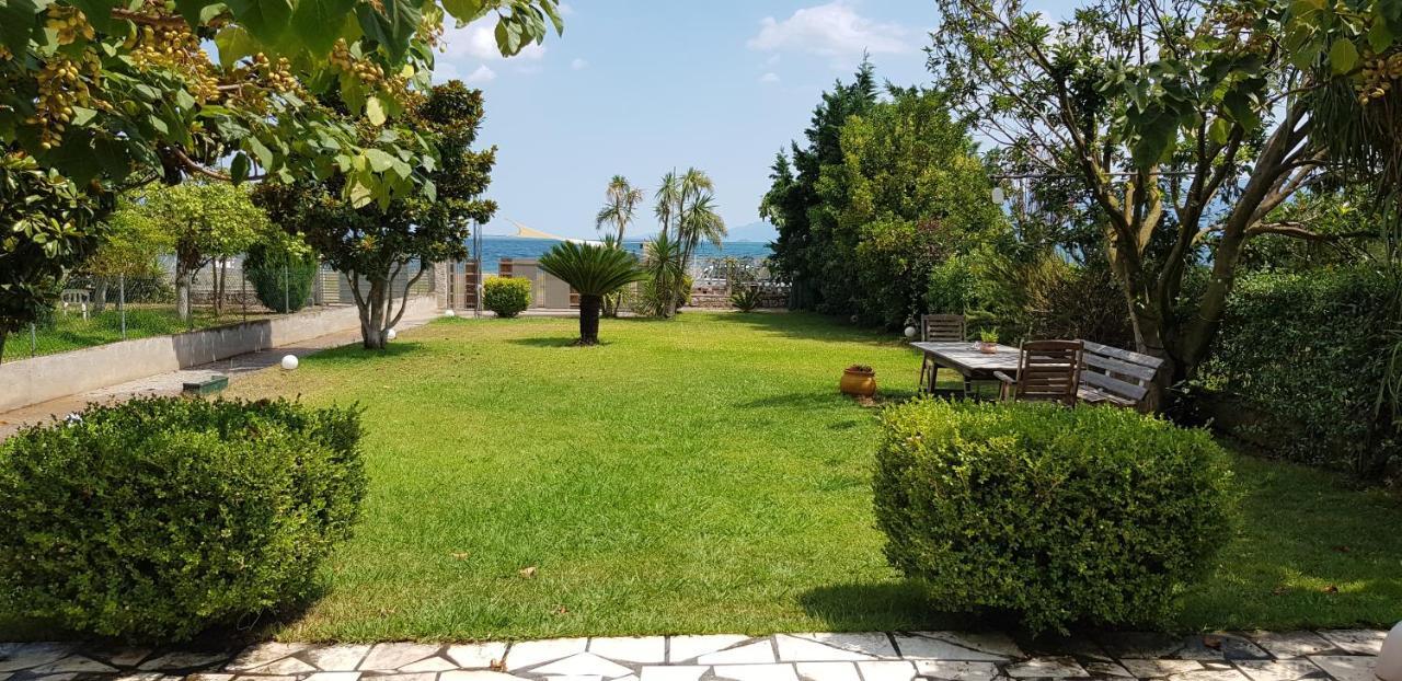 Country House By The Sea !!! Villa Karavomilos  Luaran gambar
