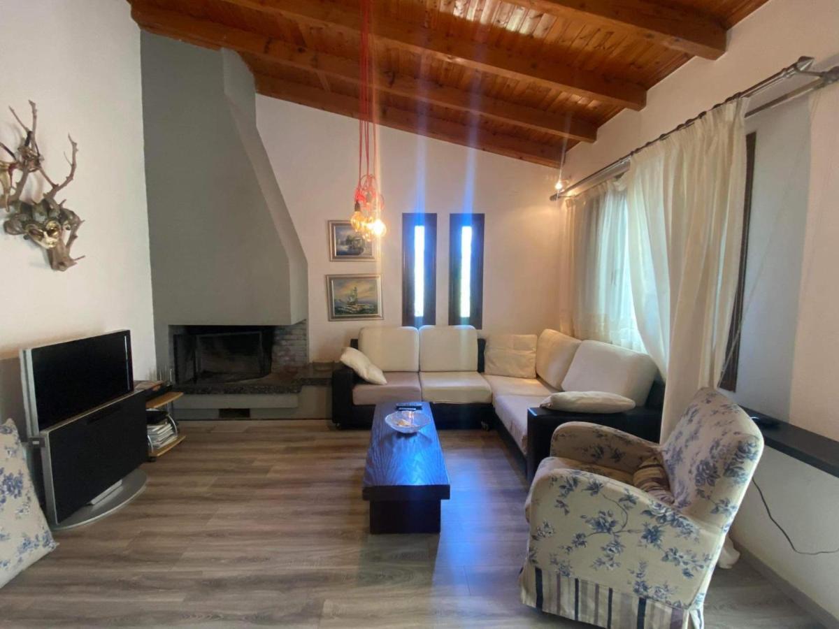 Country House By The Sea !!! Villa Karavomilos  Luaran gambar
